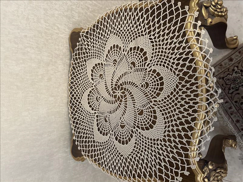 رومیزی قلاب بافی طرح پیچک